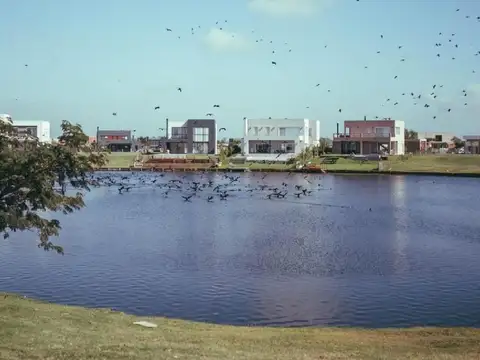 Puertos del Lago, Lote en Venta, Barrio Araucarias.