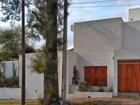 Felix Aldao 400