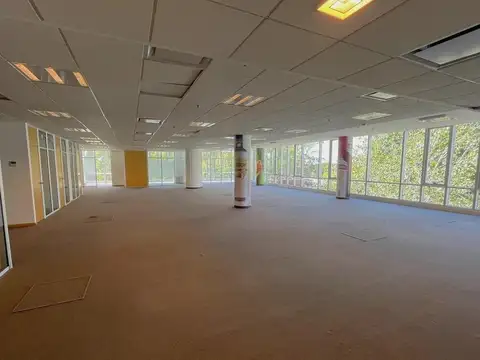 Oficina en Venta en Vicente López Vías / Maipú, USD 2.700.000