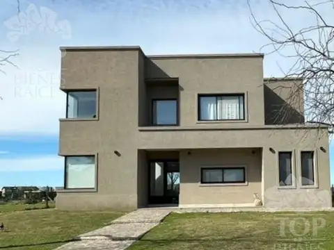 Casa  en Venta en El Cantón Norte, El Cantón, Escobar
