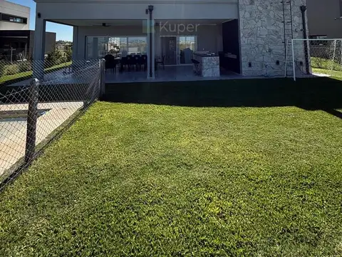 Casa en Venta en San Sebastián, $ 510.000