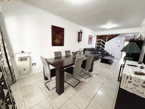 Venta PH 5 Amb - Parque Patricios c/cochera