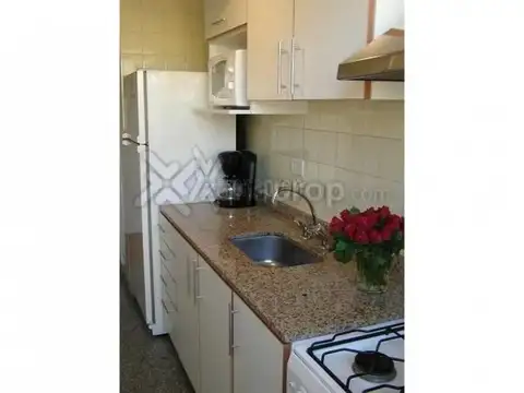 Araoz 2400, Piso 14