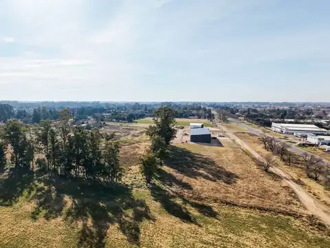 Se vende lote de 3.360 m2 s/Ruta Nac. 33, VT.