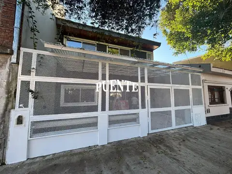 Casa en Lomas de Zamora Este