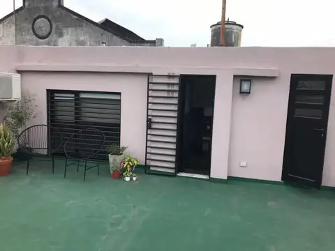 Depto Tipo Casa 3 ambientes con 1 baño