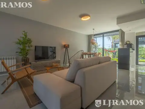 TownHouse SUNNY - Rincón de Milberg, Tigre