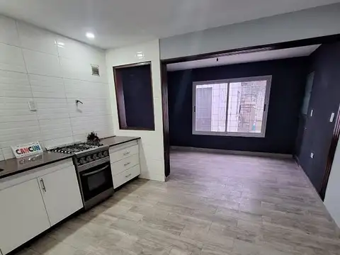 Alquier Quilmes Oeste. Casa 3 amb c/parque y parrilla.