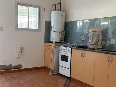 Depto Tipo Casa en Alquiler de 2 dormitorios