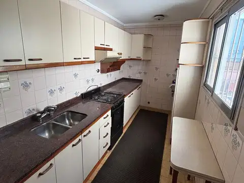 Departamento 3 ambientes con 1 baño