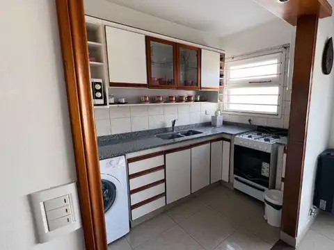 Departamento en Venta en Parque Luro, USD 69.000