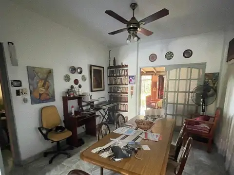 Casa en Venta con 5 cocheras