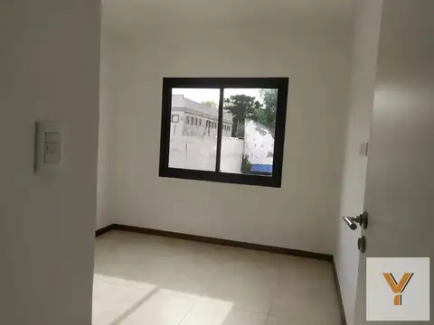 Depto Tipo Casa en Venta en Quilmes Oeste, USD 59.000