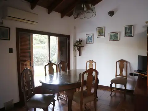 Casa en Venta en Manuel B Gonnet, USD 230.000