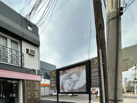 Local en Alquiler en Cerro De Las Rosas, $ 1.500.000