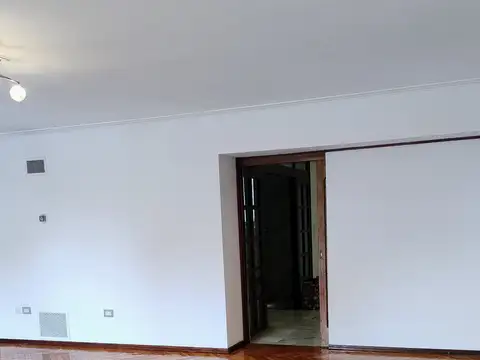Departamento en Alquiler de 3 dormitorios