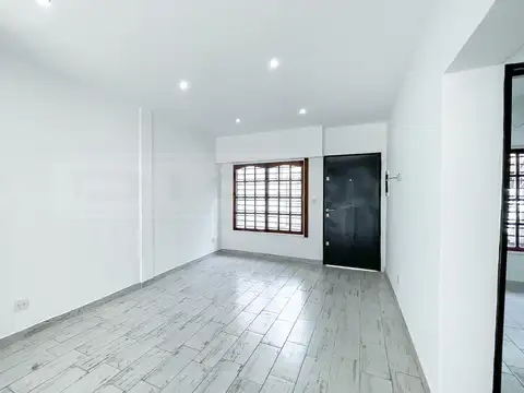 Depto Tipo Casa en Alquiler de 3 dormitorios