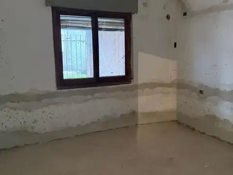 Casa en refacción zona céntrica Sto. Tome