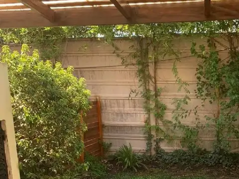 Departamento en Alquiler con 1 cocheras