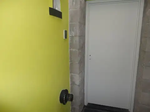 Depto Tipo Casa en Alquiler de Monoambiente