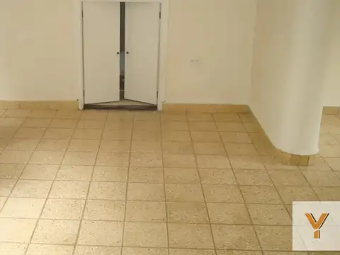 Depto Tipo Casa en Venta 70 años