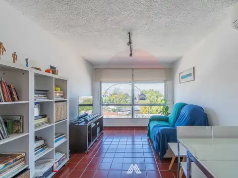 Venta apartamento tres dormitorios centro de Pando