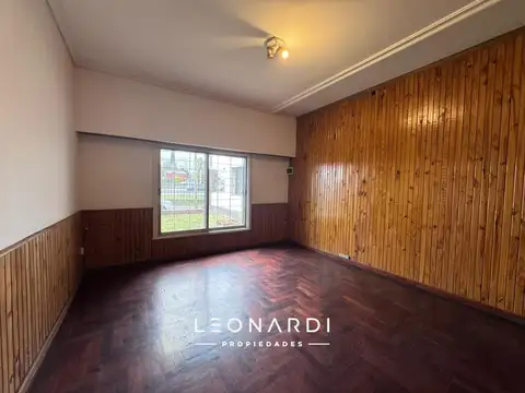 Casa en Alquiler 50 años