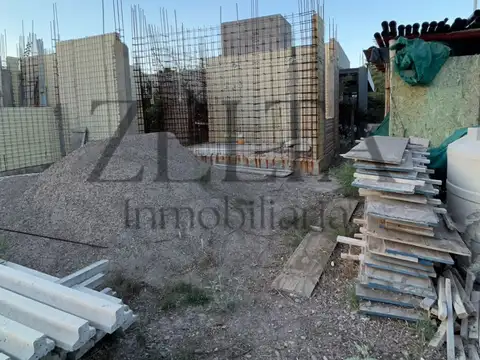 Mathus Hoyos 4000