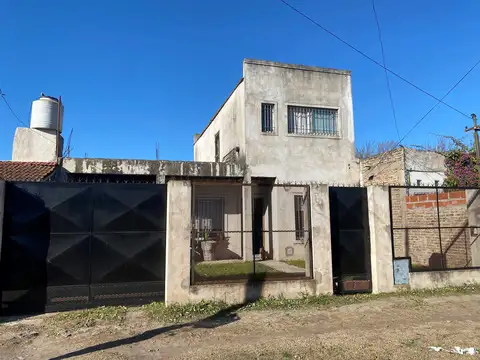Casa en venta en Glew