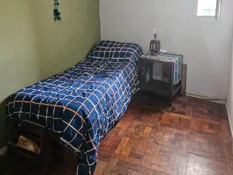 Depto Tipo Casa en Venta 40 años