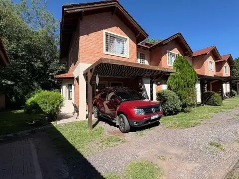 Casa en Venta con 1 cochera