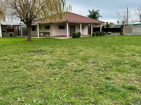 Casa 3 ambientes con 1 baño
