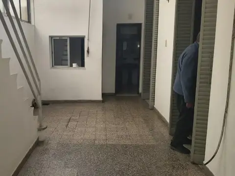 Depto Tipo Casa en Alquiler de 3 dormitorios