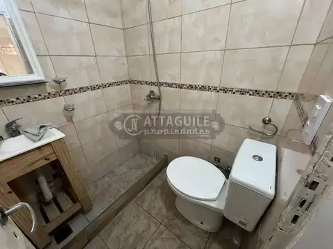 Depto Tipo Casa en Alquiler con 2 cocheras