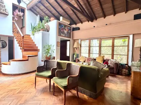 Casa en Venta de 5 dormitorios