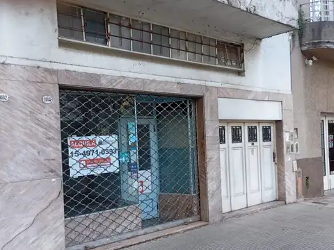 Local en Alquiler en Parque Chacabuco, $ 950.000