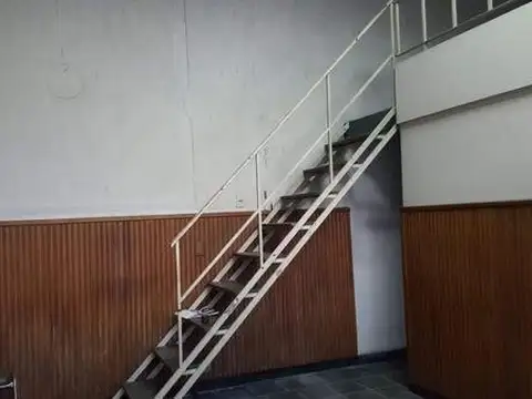 Avenida Cobo 1100, Piso 0