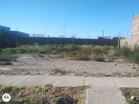 Los Naranjos Mzana C lote 17 5900