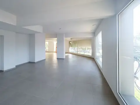 Local en Venta en Granadero Baigorria, USD 500.000