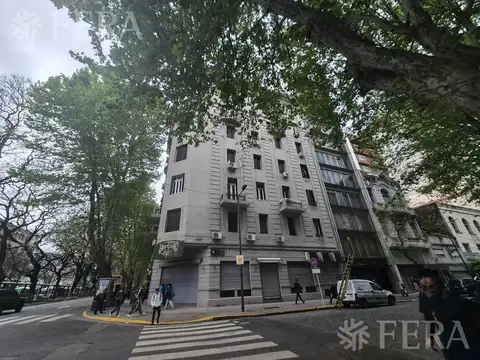 Venta departamento 6 ambientes en San Telmo