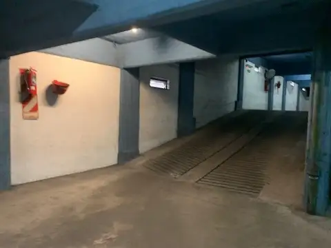 Cochera en Venta Fija