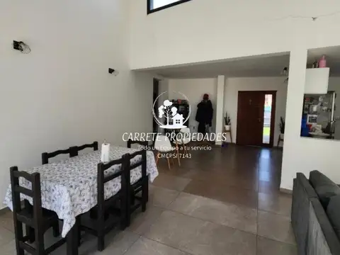 Casa 4 ambientes con 3 baños