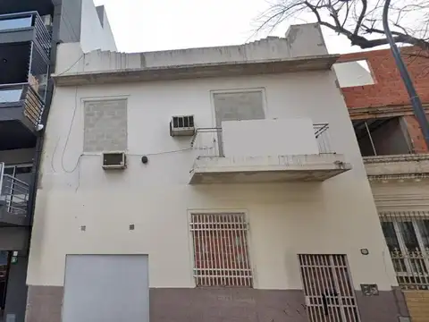 LOTE DE 8.68X35.37 EN AMPERE Y AV. HONORIO PUEYRREDON - A CONSTR 900 M2