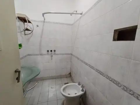 CASA 2DORMI VENTA LA GUARDIA  SOBRE  LOTE DE 500M2