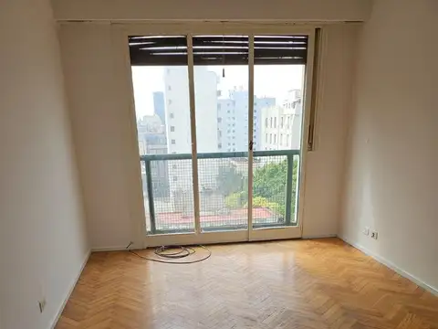DEPARTAMENTO EN VENTA 2 AMB  SAN TELMO - CONTRAFRENTE AMPLIO LUMINOSO *TODO ELECTRICO*