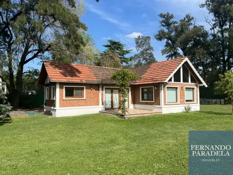 Casa en venta en Parque Leloir