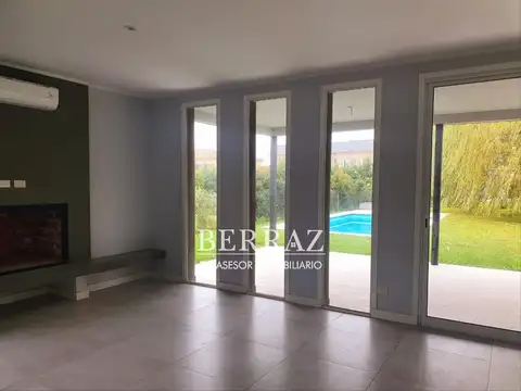 Casa en venta 6 ambientes barrio Las Liebres Pilar lote de 800 m2