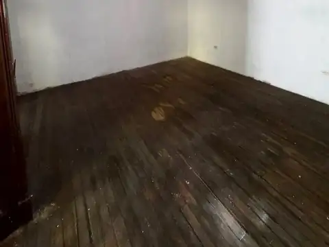 Depto Tipo Casa en Venta en Mataderos, USD 59.000
