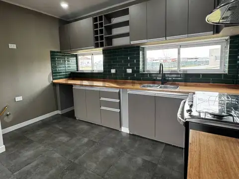 Casa en Venta en Magallanes - Barrio cerrado, USD 260.000