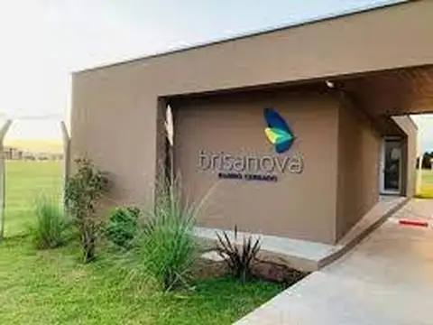 Terreno en Venta 33  mts Fondo